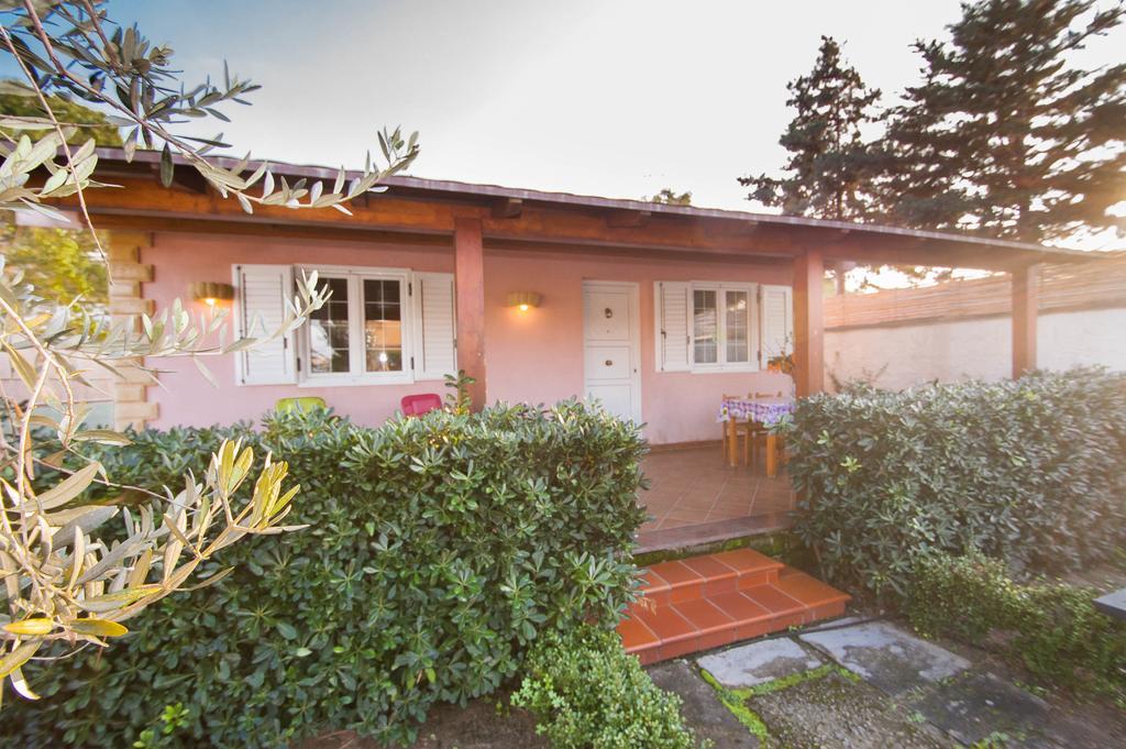 Villa Cicas Sul Mare Кампофеличе-ди-Роччелла Экстерьер фото