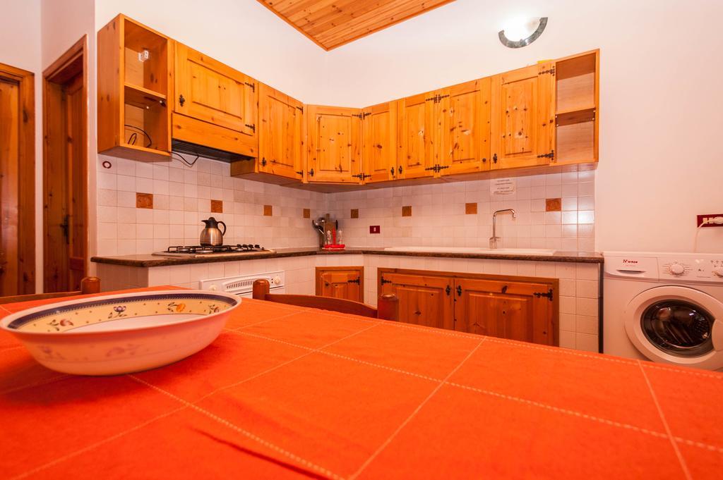 Villa Cicas Sul Mare Кампофеличе-ди-Роччелла Экстерьер фото