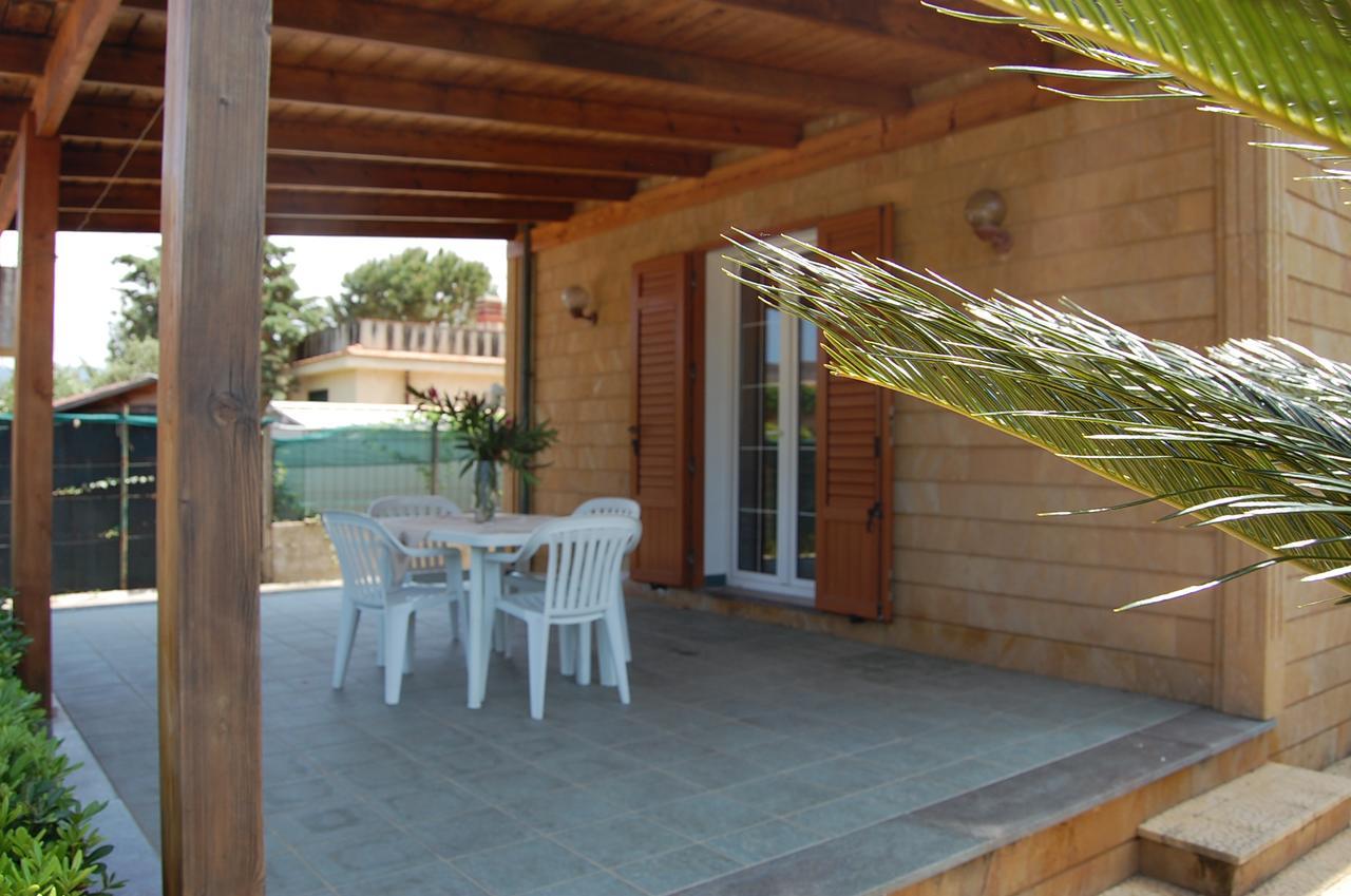Villa Cicas Sul Mare Кампофеличе-ди-Роччелла Экстерьер фото